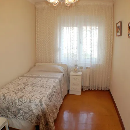 アパート La Luz De 1 レイノサ